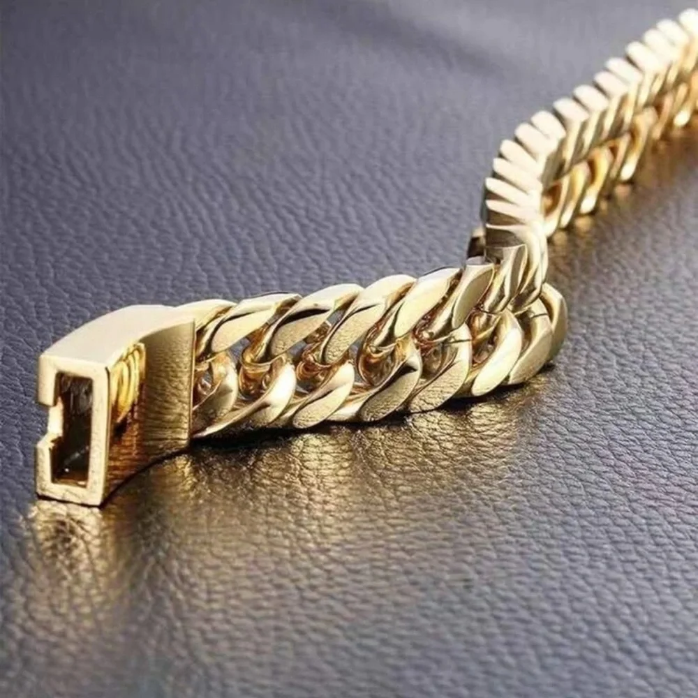 GOLD PLATED CUBAN BRACLET
